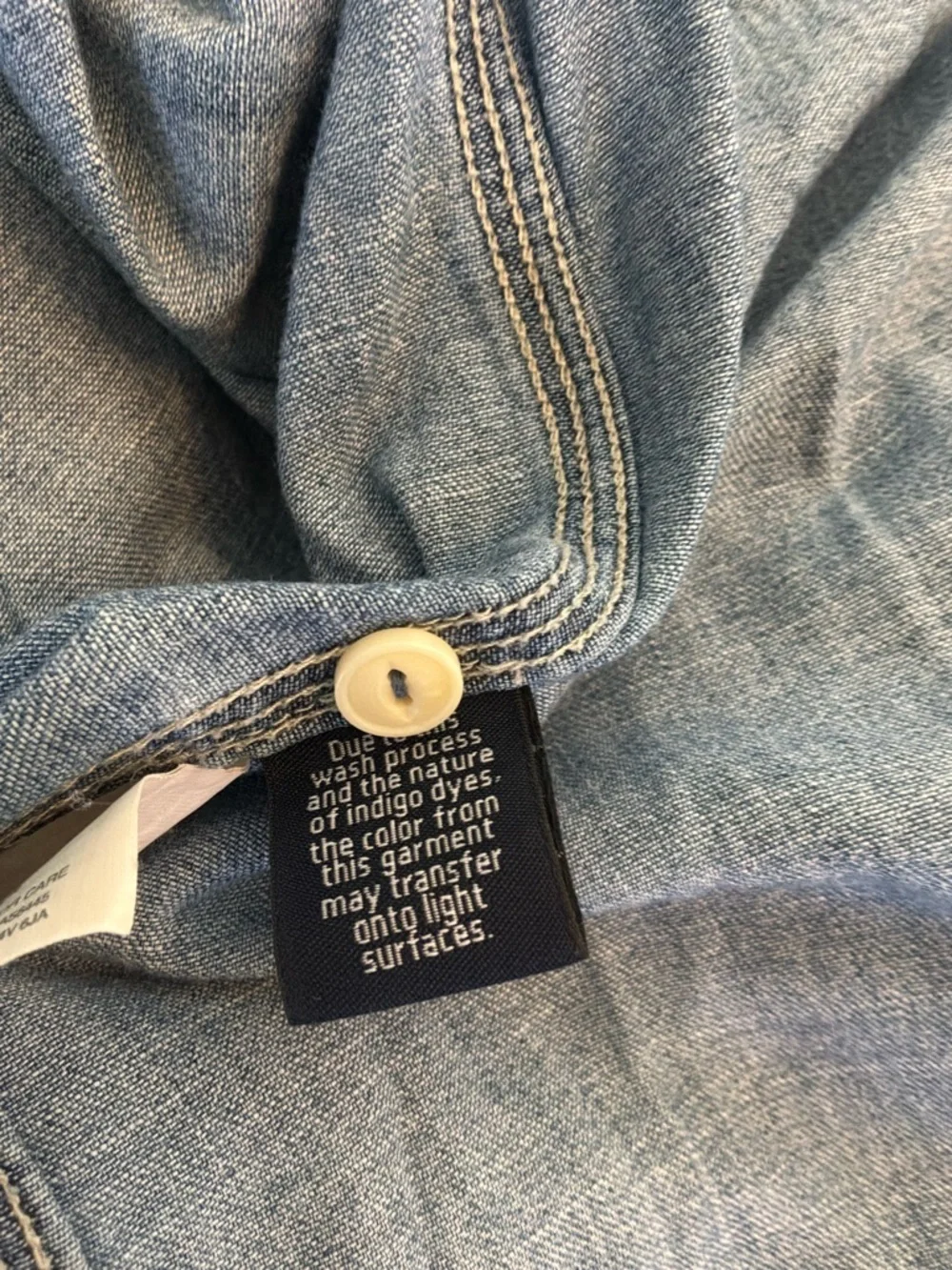 J. Crew Light Blue Denim Button-Up Shirt Size 4 Chambray Western Preppy